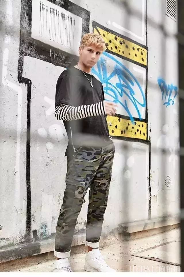 型男叠穿更容易出彩,增加衣层次感!