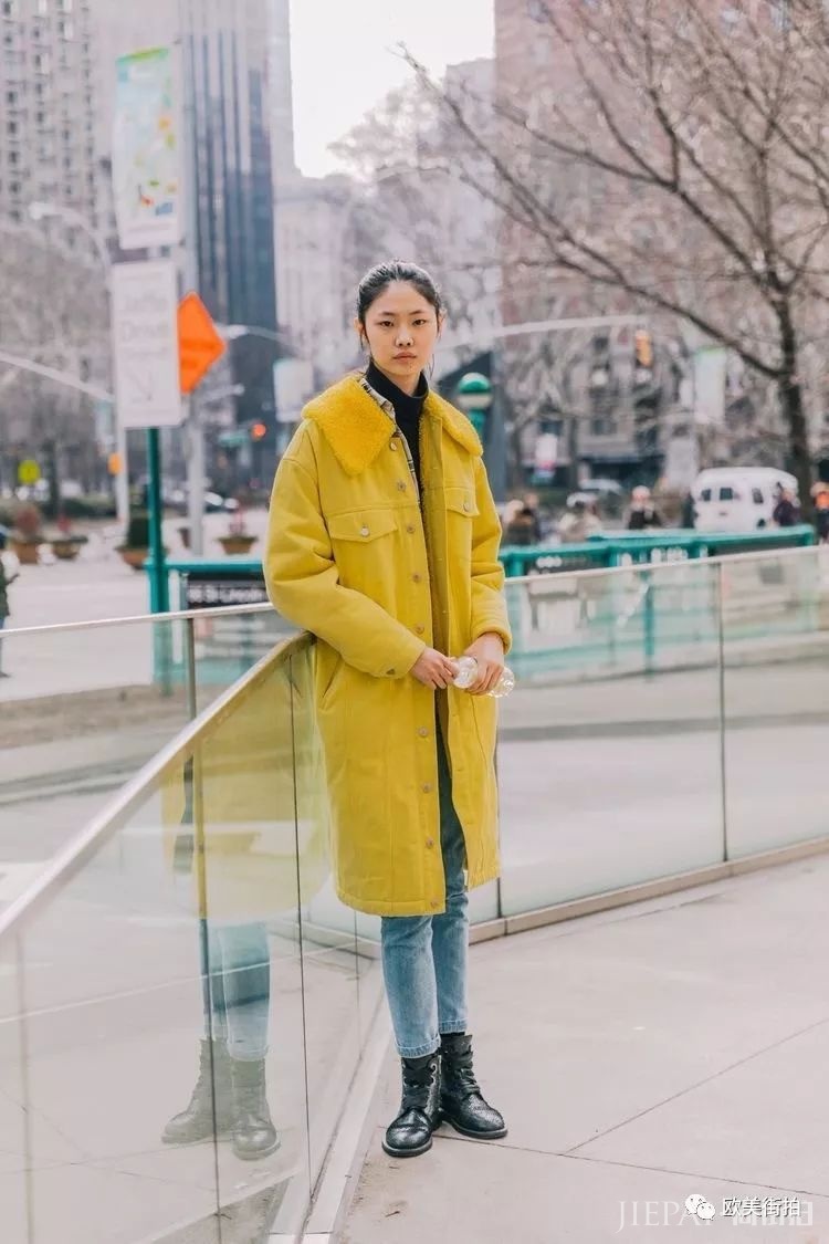 欧美街拍 秋冬穿黄色服装可以这样美！