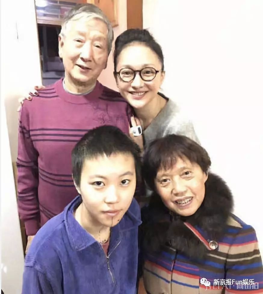 王菲周迅世纪同框！两人之间的关系网竟如此复杂