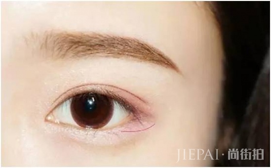 眼影到底该怎么画 这三种画法让你美到爆