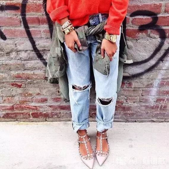 还在穿紧身裤?今秋这条“不正经”的裤子才最火!