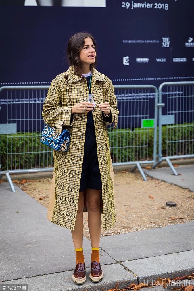 连裤袜的搭配其实就是这么简单!