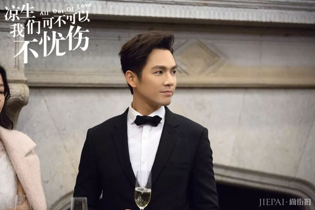 才24岁的孙怡不仅颜值高，穿衣服还特好看