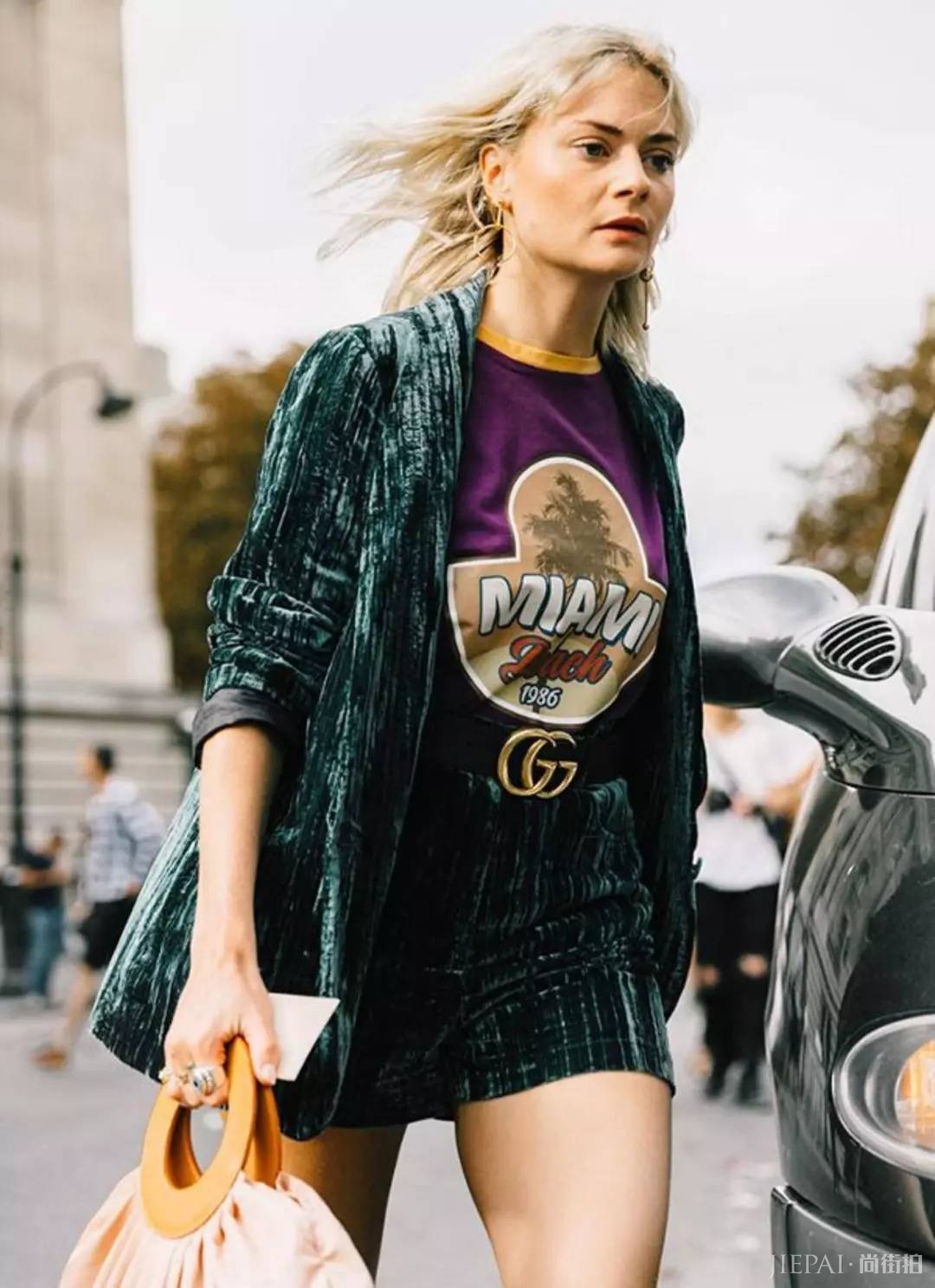 西装外套常用穿搭方法，看完后让你穿起来知性又美丽，文章最后有惊喜哦