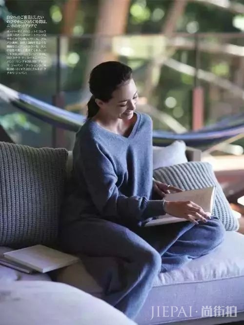 如何做到每天都穿新衣服?全靠这些配色!看看这组日系风的搭配吧