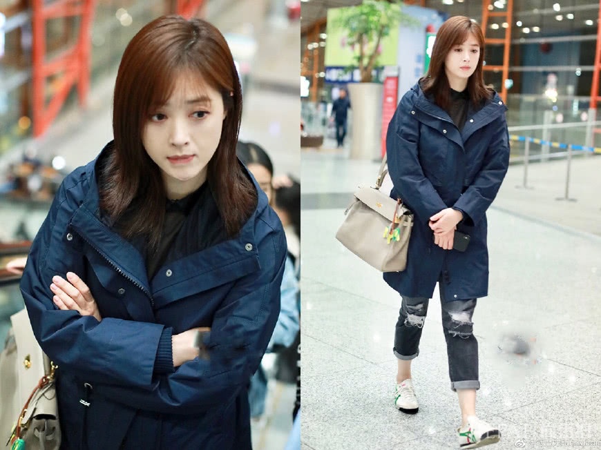 35岁蒋欣好会穿,透视衣配阔腿裤,未修图也又美又瘦