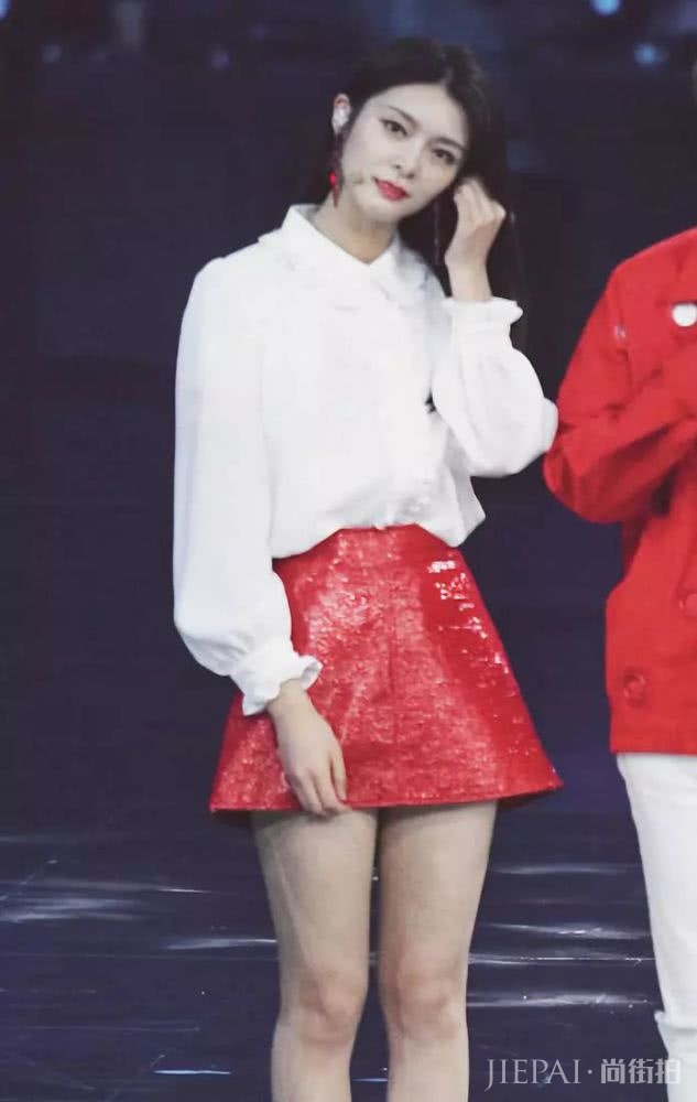 傅菁的舞姿比衣服还抢镜!《口红王子》请了她简直是赚大了