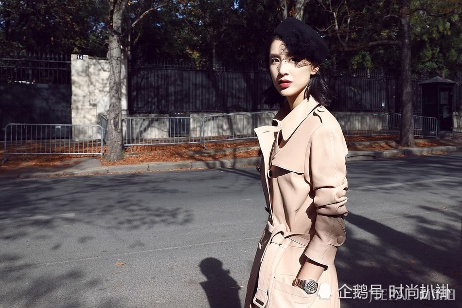 比起宋茜黄圣依的贝雷帽，林允儿的“高级”感还差那么一丢丢！