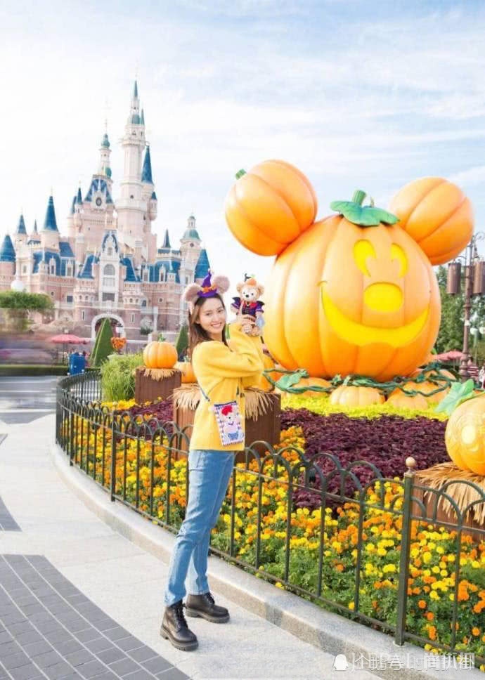 金晨长毛衣配牛仔搭配失误，腿粗MM千万别学她