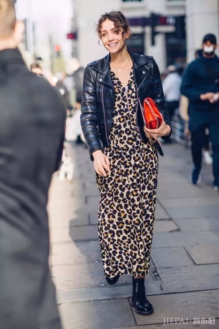 皮衣，既温柔又叛逆。能伴我好多年