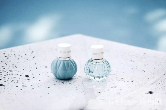 好闻的女士香水 这些香水绝对让你桃花不断