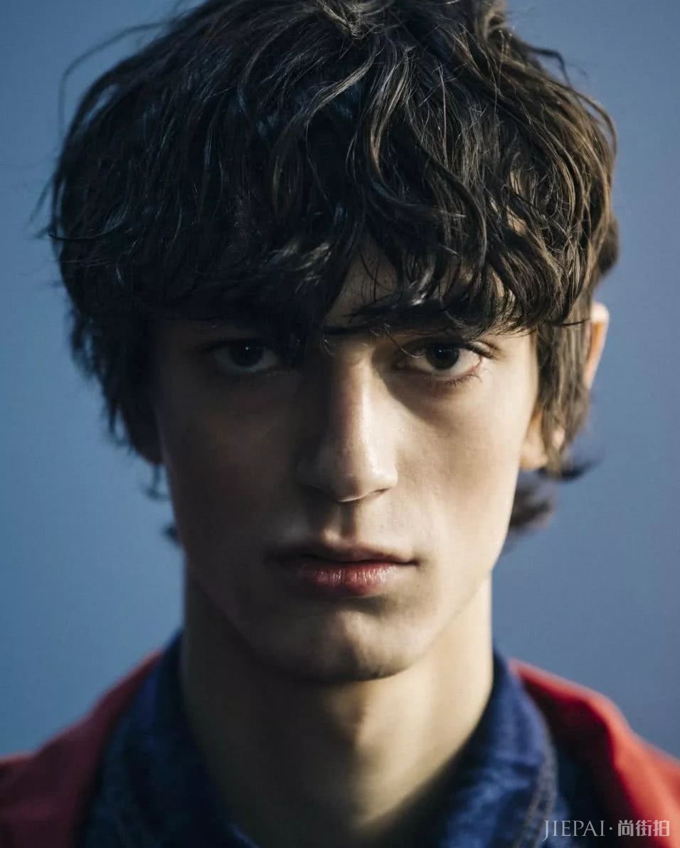 四大时装周只有女模?这些风格不同的男模照样让你荷尔蒙泛滥