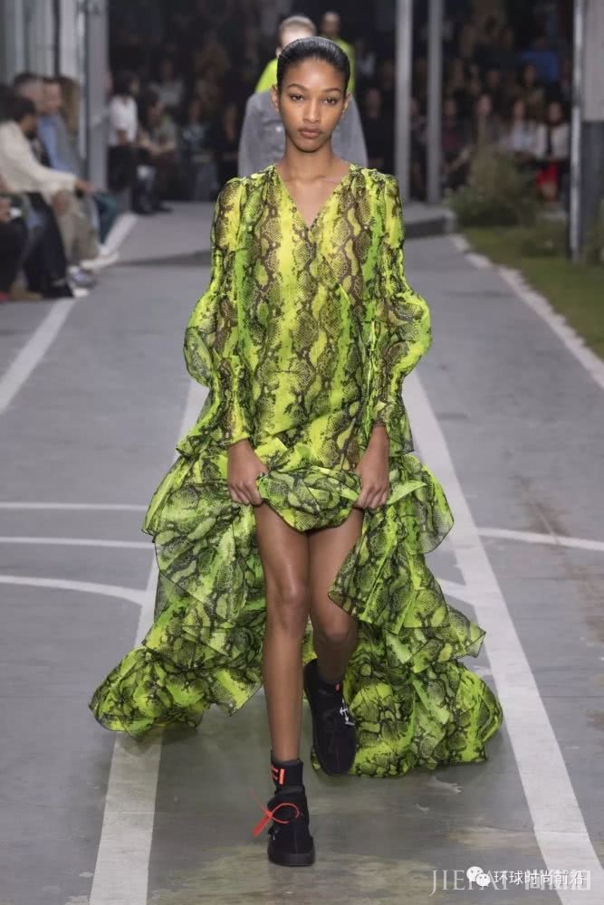 2019春夏时尚用什么攻占?看看这5个流行色就够了