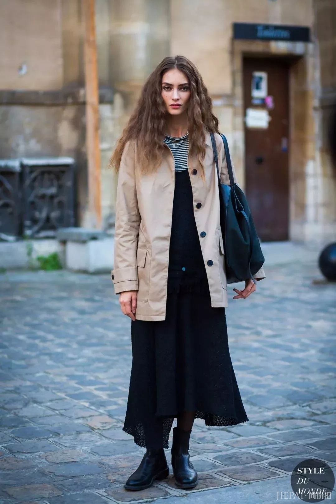 撞风衣不可怕，掌握这几招你就是穿风衣最好看的人！