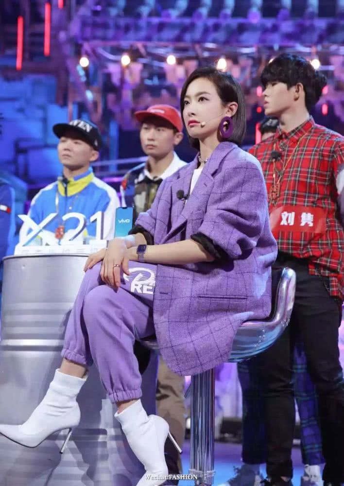 有“格”有调 看明星穿格纹西装示范级搭配