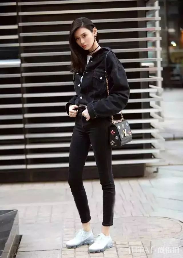 小个子如何选牛仔颜色，穿上才最显白显瘦？