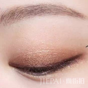 韩系妆容教程 打造不一样的你