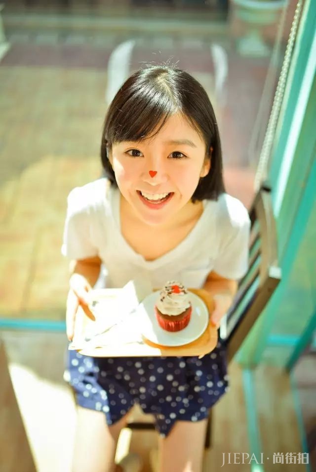 我有100种办法，让你在拍照的时候又瘦又高又白