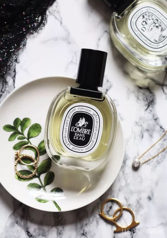 这个寒秋 用这些衣服和单品对自己好一点