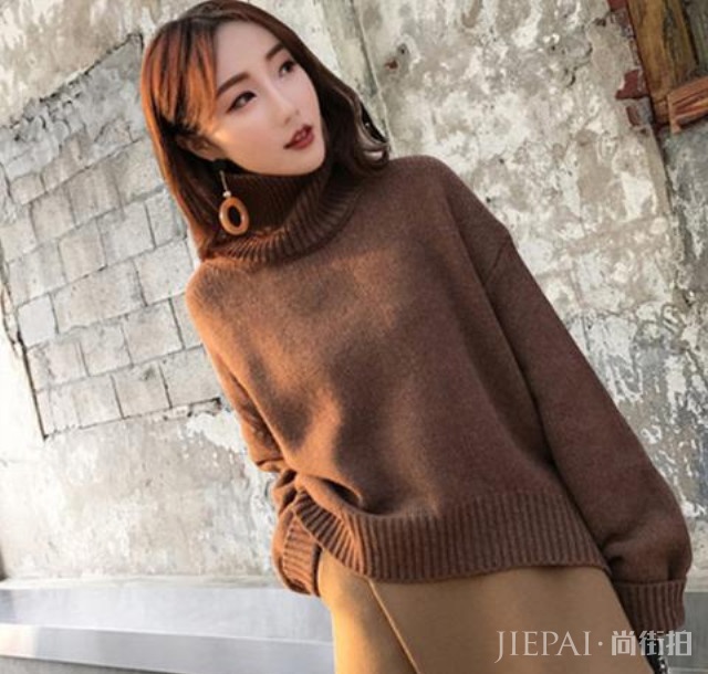 有种女装:叫“毛衣套装裙”,实在太漂亮了,美的不可芳物