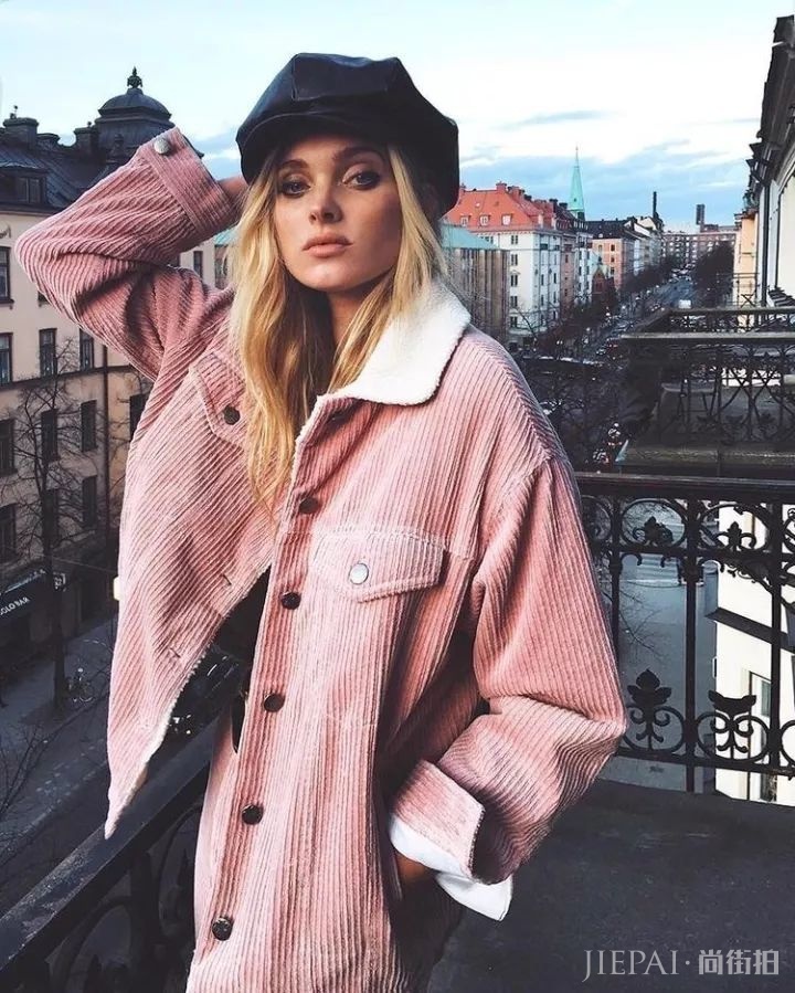 小时候的灯芯绒还记得吗?2018又火了,她们穿上美到犯规