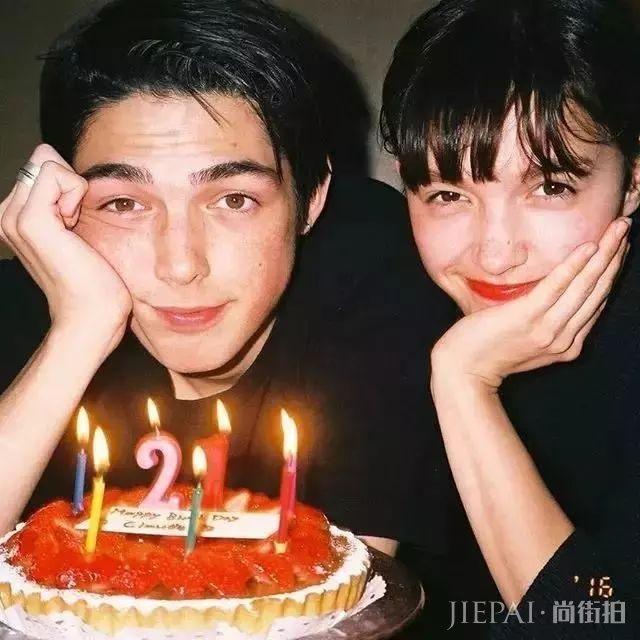 帅得连男生都羞愧!这些小姐姐们比高潮脸更有料!