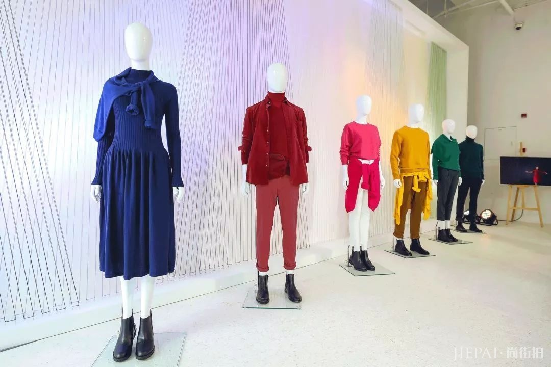 换季怎么穿，不如试试毛衣