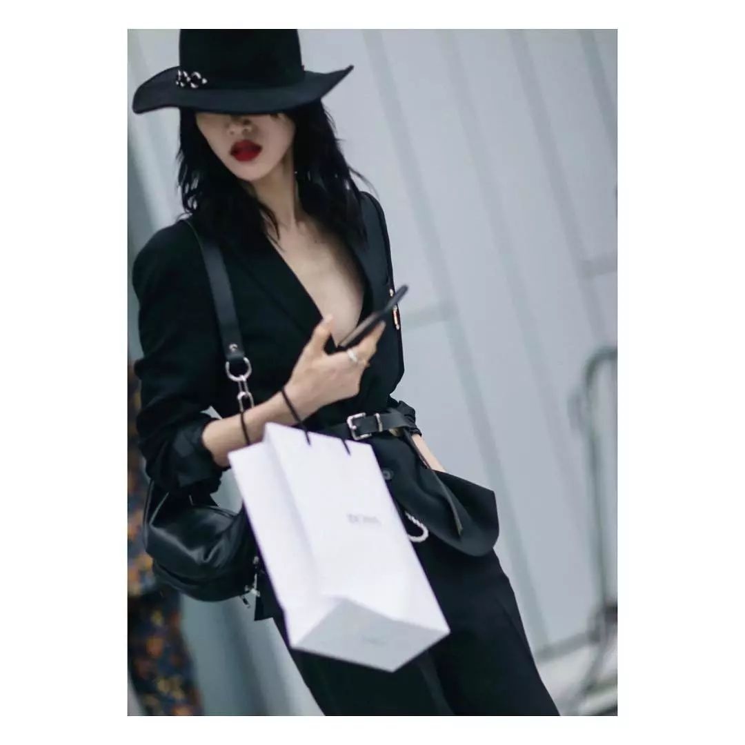 帅得连男生都羞愧!这些小姐姐们比高潮脸更有料!