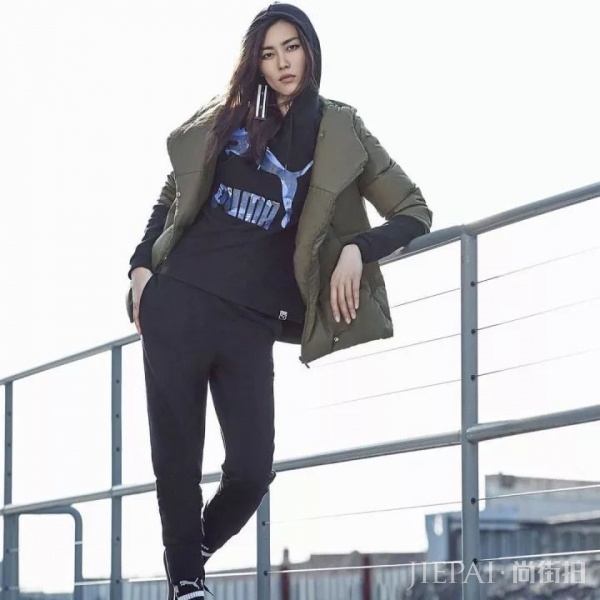 秋冬卫衣怎么搭配外套好看?短外套加卫衣让你的秋搭开挂