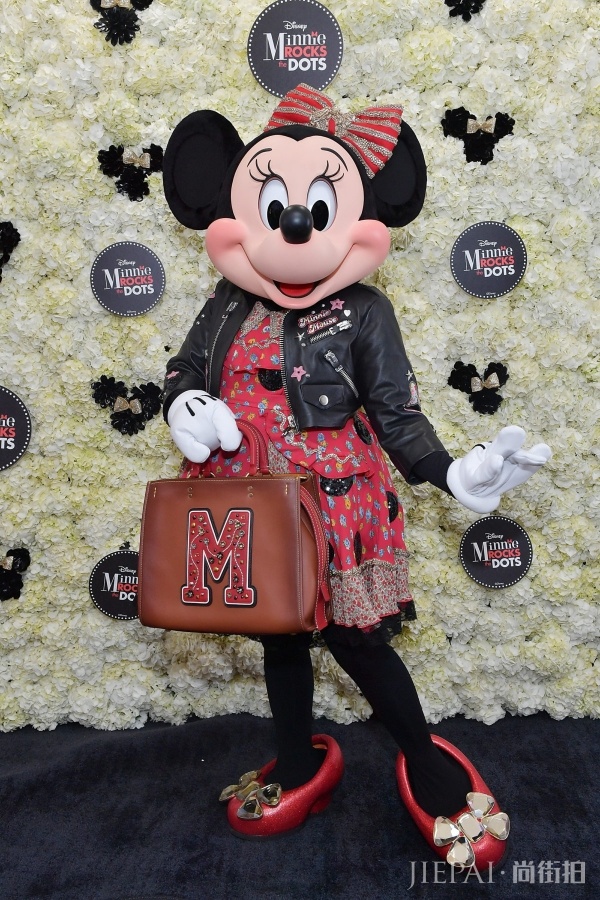COACH推出Disney2018联名系列