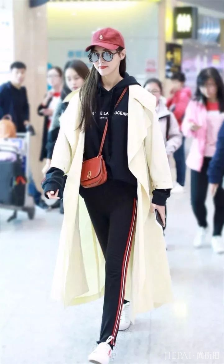 撞风衣不可怕，掌握这几招你就是穿风衣最好看的人！