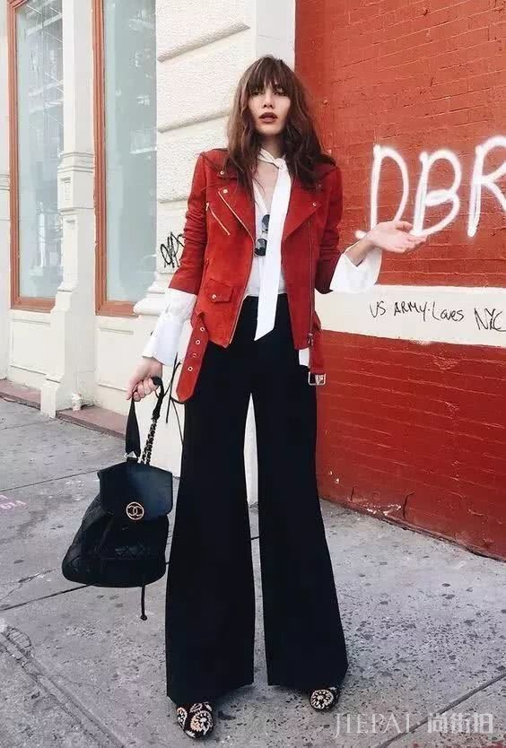 看完这么多街拍风格 还是黑色最显高级大气