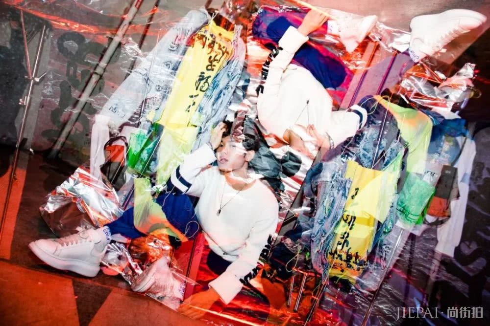 上海时装周盘点 怎样做一个有文化的潮男?