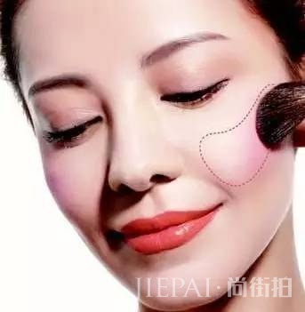 腮红怎么打好看 手把手教你怎么选和怎么画腮红
