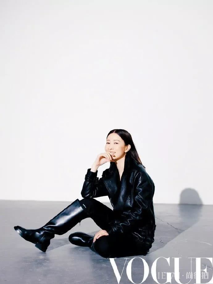 佘诗曼： 如果人生只是一条平线，我不爱的