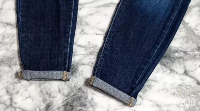 还在穿紧身裤?今秋这条“不正经”的裤子才最火!