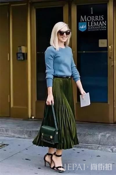 包包怎么背好看 2018新时尚包包今年流行拎着走