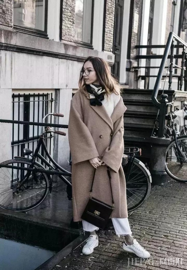 各种内搭套路助你时髦温暖一整个秋冬!