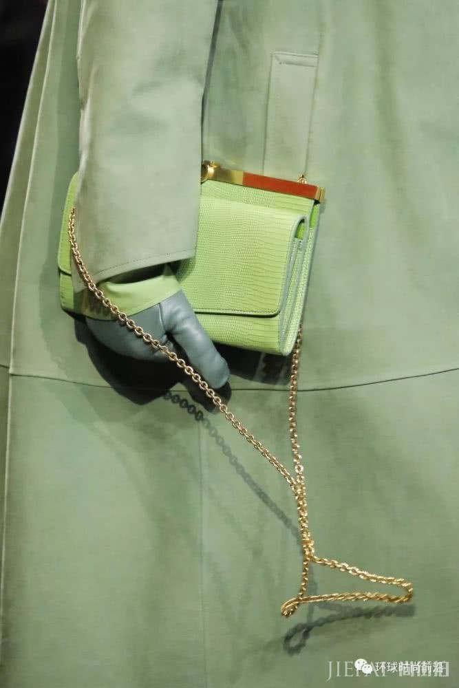 2019春夏时尚用什么攻占?看看这5个流行色就够了