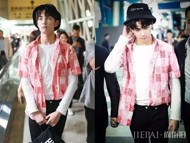 男女生都该学的T恤与长袖叠穿穿法:长袖内搭,配T恤更时尚