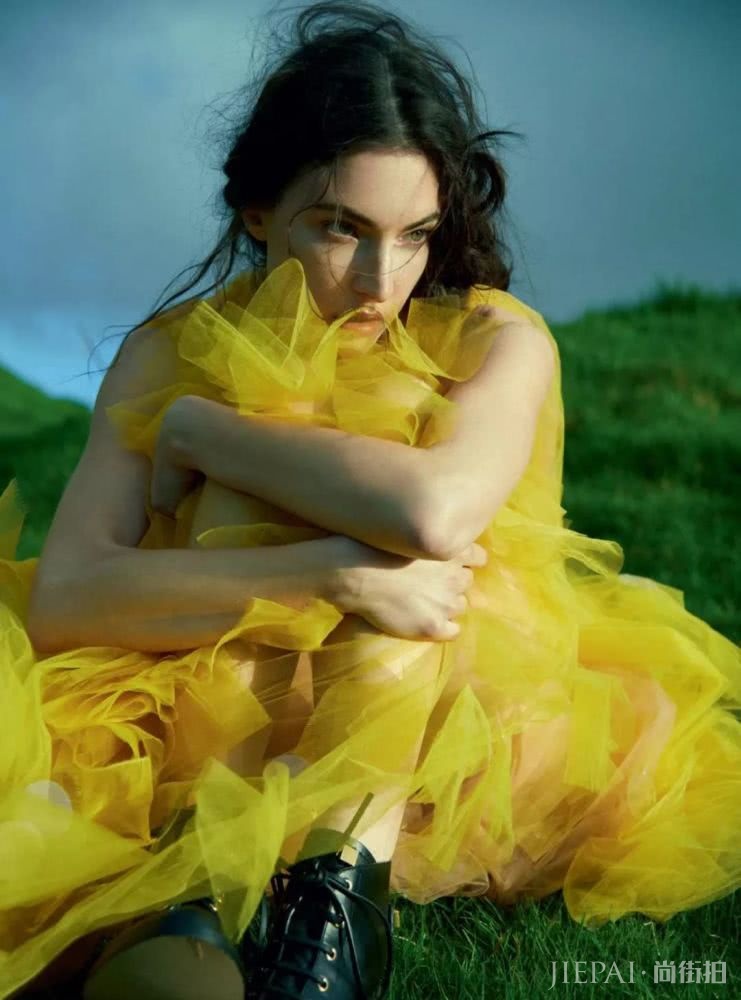 你的手机屏保也该换上“秋装”了，最美的都在这里