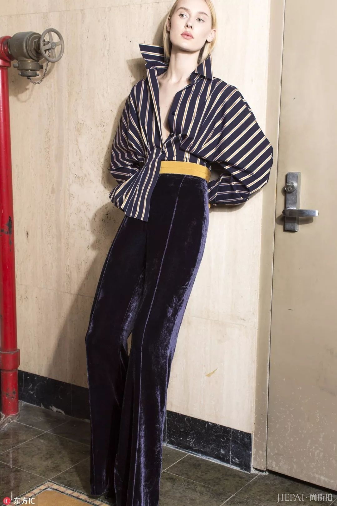 157的石原里美和169的金南珠,都靠这条裤子拉腿?!