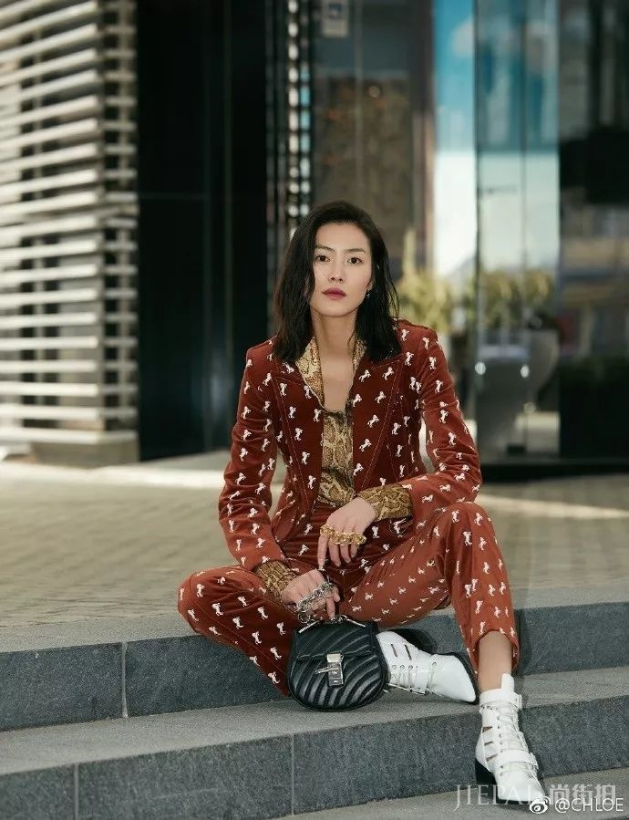 这个秋冬 我们为你推荐好看的50双短靴