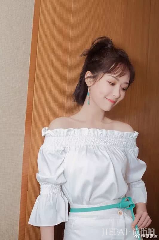 沈月瘦没瘦我不知道，但这款发型真的挺显瘦！