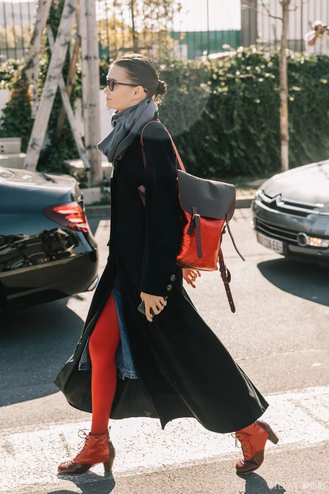 大衣+围巾这个冬日“王炸组合”,不穿你就真输了!!