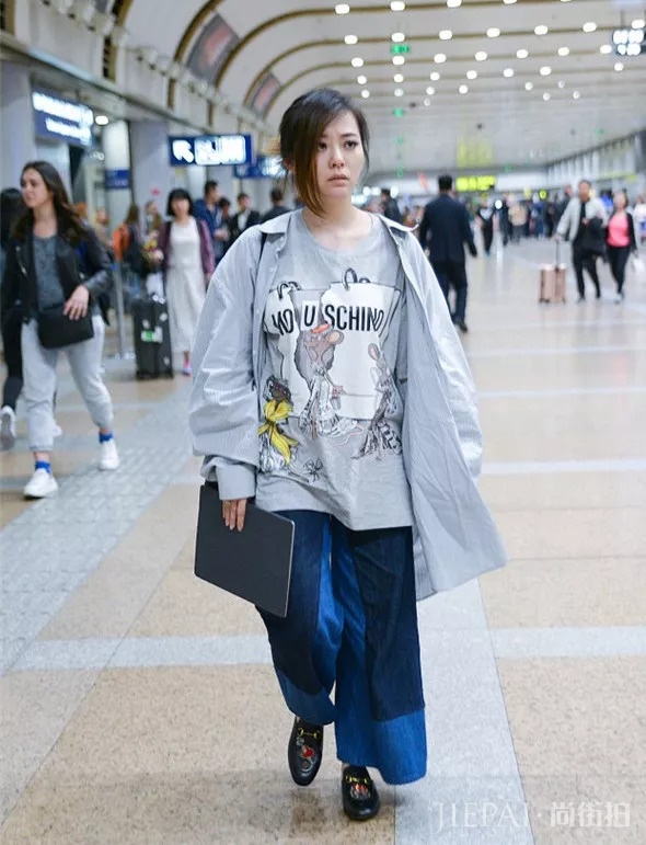 微胖女孩就该这样穿，立马显瘦30斤！