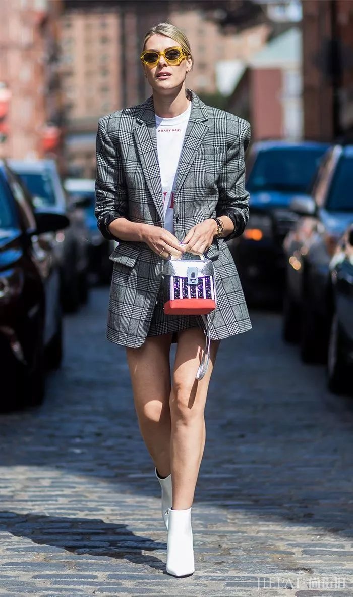 穿腻了长大衣,这 4 款短外套最值得 get!