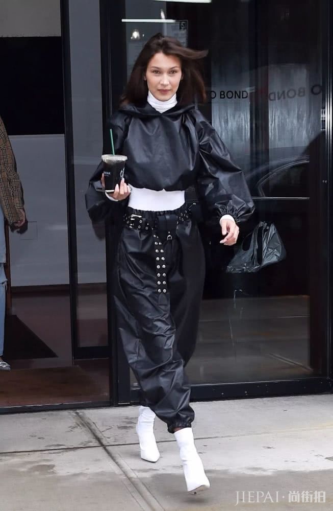 裤脚束短靴,时髦又好看!