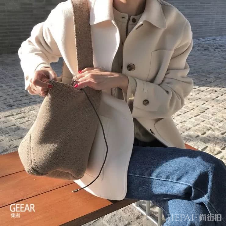 简约风的你正为转季穿搭而苦恼？看这位韩国时尚博主为你带来满满穿搭灵感