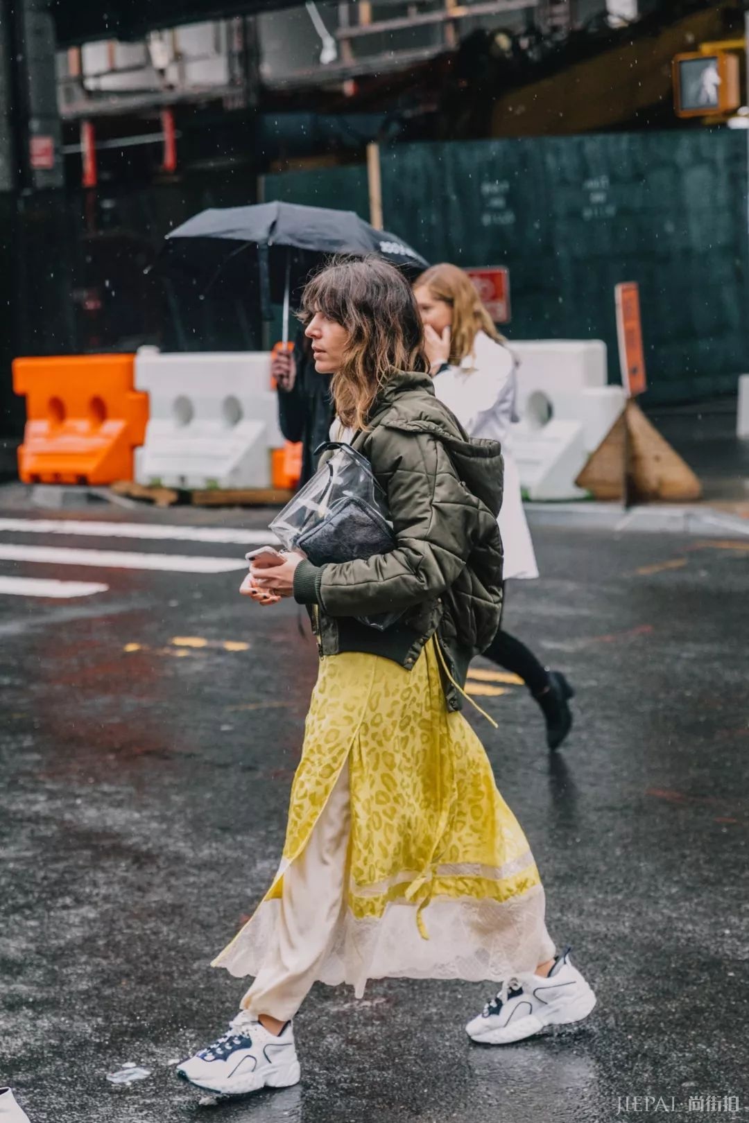 今冬必不可少的5款羽绒服时髦！